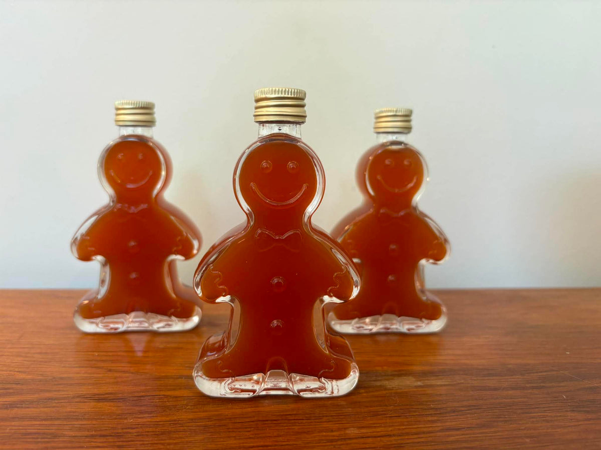 Liqueurs de pain d'épices artisanales belge - bouteilles en forme de bonhomme