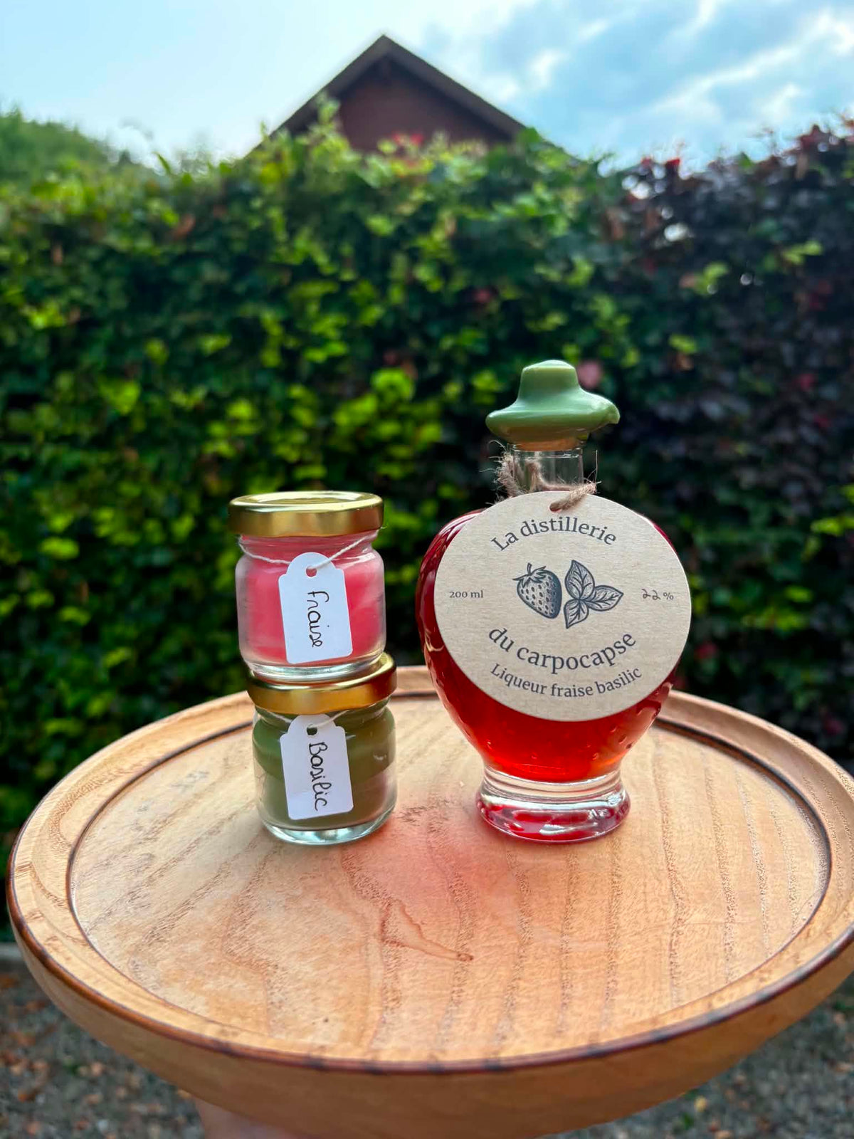 Coffret cadeau avec liqueur fraise basilic et bougies (Belgique)