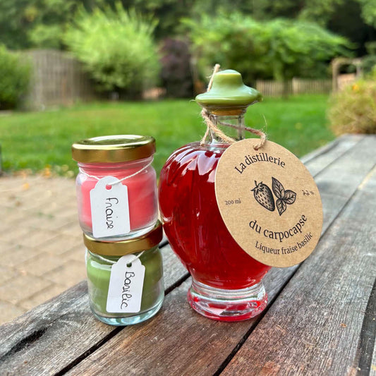 Coffret cadeau avec liqueur fraise basilic et bougies (Belgique)